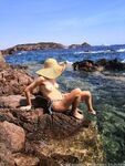 mischagoeswild Photos