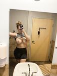 avanicks Amateur Photos