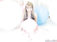 0077-EnaNishino Photos