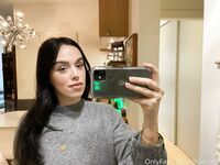 shaecutie Photos