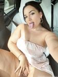 victoryaxo Photos
