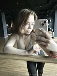 anny-huge-tits1 Photos