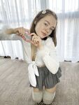 anny-huge-tits1 Photos