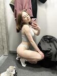 anny-huge-tits1 Photos