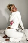 camillelamb Photos