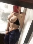 adora18 Photos