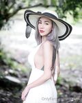 chaly xx Photos
