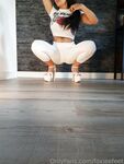 foxieefeet Photos