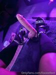 foxieefeet Photos