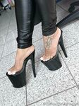 foxieefeet Photos
