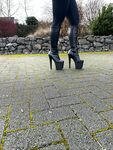 foxieefeet Photos