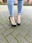foxieefeet Photos