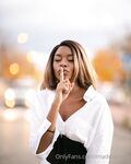officiallinablack Photos
