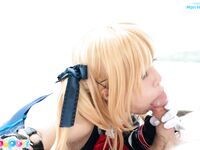 0117-MariHirose Photos