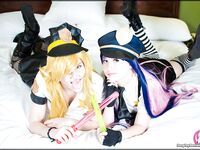 CosplayDeviants 1438_Bonding Photos