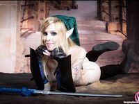 CosplayDeviants 1440_HeroineofLegend Photos