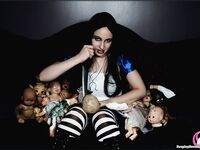CosplayDeviants 1487_BrokenMirrors Photos