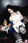 CosplayDeviants 1487_BrokenMirrors Photos