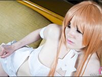 CosplayDeviants 1488_CagedHeroine Photos