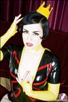 CosplayDeviants 1971_QueenoftheHive Photos