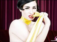 CosplayDeviants 1971_QueenoftheHive Photos