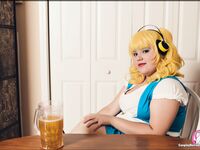 CosplayDeviants 2242_SuperBeerGirl Photos