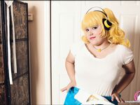 CosplayDeviants 2242_SuperBeerGirl Photos