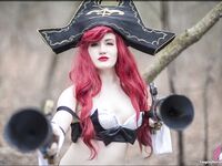 CosplayDeviants 2593_ShockandAwe Photos
