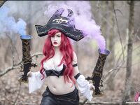CosplayDeviants 2593_ShockandAwe Photos