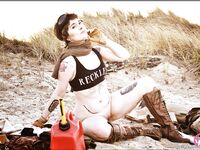 CosplayDeviants 26657_VegasExtinction Photos