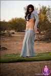 CosplayDeviants 700_YoungQueen Photos