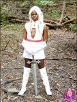 CosplayDeviants 830_Noble Photos