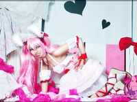 CosplayDeviants 843_Pink Photos