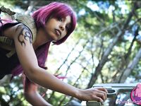 CosplayDeviants 896_TwoHands Photos