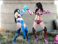 CosplayDeviants 931_Sisters Photos