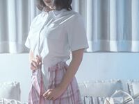 Yunxixi Contrast School Girl 1V Photos