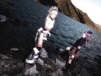 Nonsummerjack Hunter+U Photos