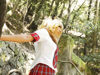 Nonsummerjack Queen Leo Photos