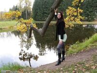 Lusty Russian babe Photos