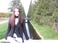 Lusty Russian babe Photos