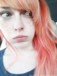 peachyxdreams Photos