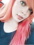 peachyxdreams Photos