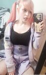 peachyxdreams Photos