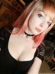 peachyxdreams Photos