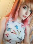 peachyxdreams Photos