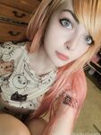 peachyxdreams Photos