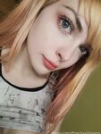 peachyxdreams Photos