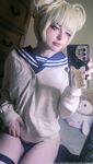 peachyxdreams Photos