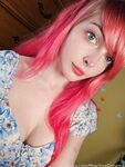 peachyxdreams Photos
