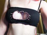 peachyxdreams Photos